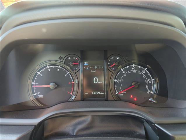 Used 2024 Toyota 4Runner SR5 Premium w/ Moonroof Package AWD/4WD image 15