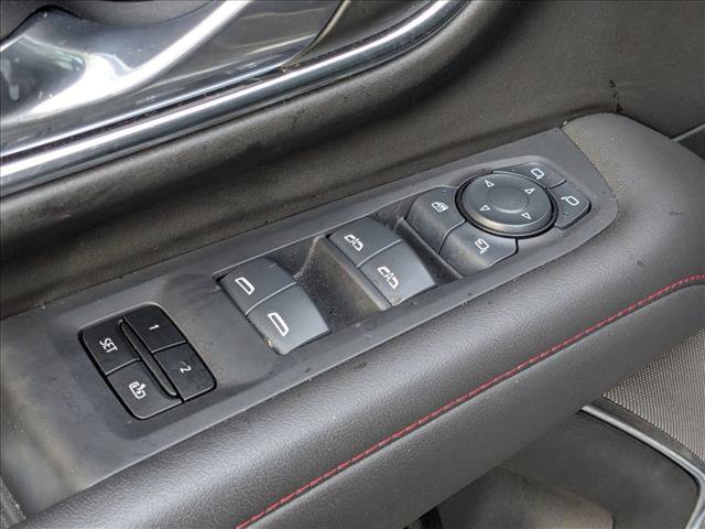 Used 2024 Chevrolet Suburban RST w/ Luxury Package RWD image 11