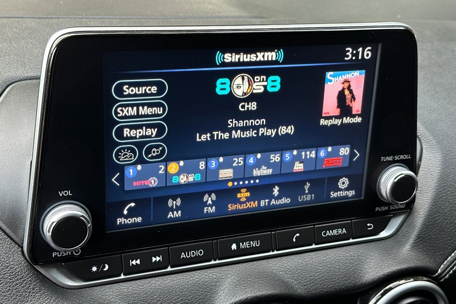 Used 2022 Nissan Sentra SV image 16