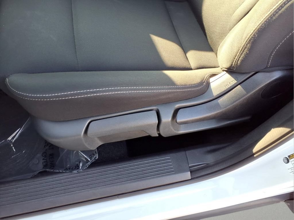 Used 2024 Nissan Rogue S FWD image 22