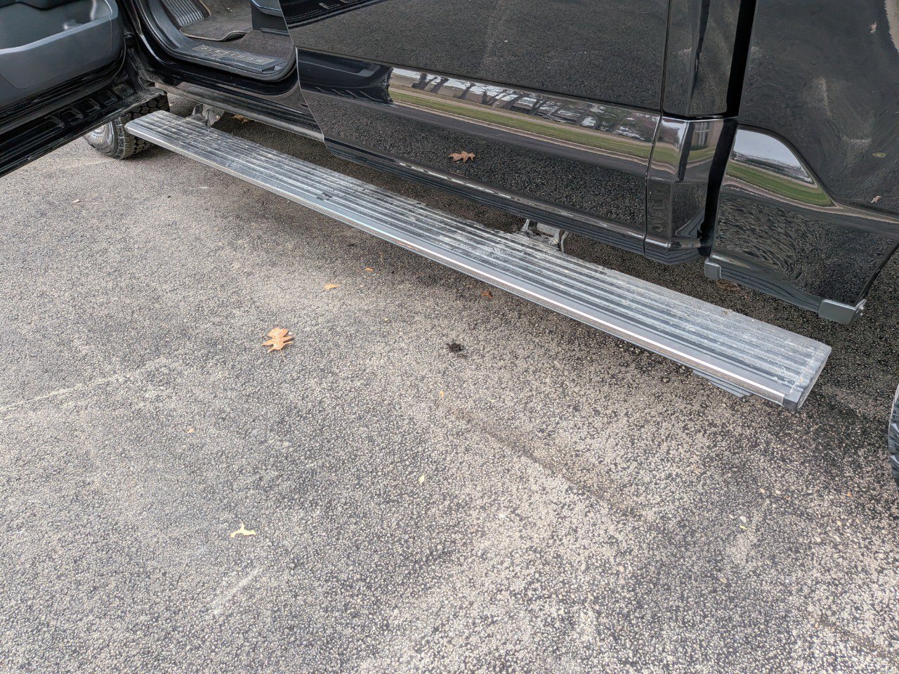 Used 2022 Ford F150 Platinum w/ Equipment Group 701A High image 30