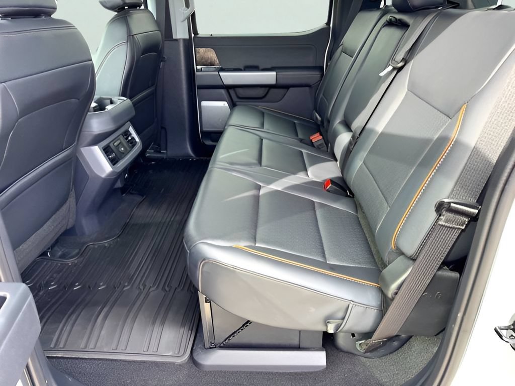 Used 2026 Ford F350 Lariat AWD/4WD image 17