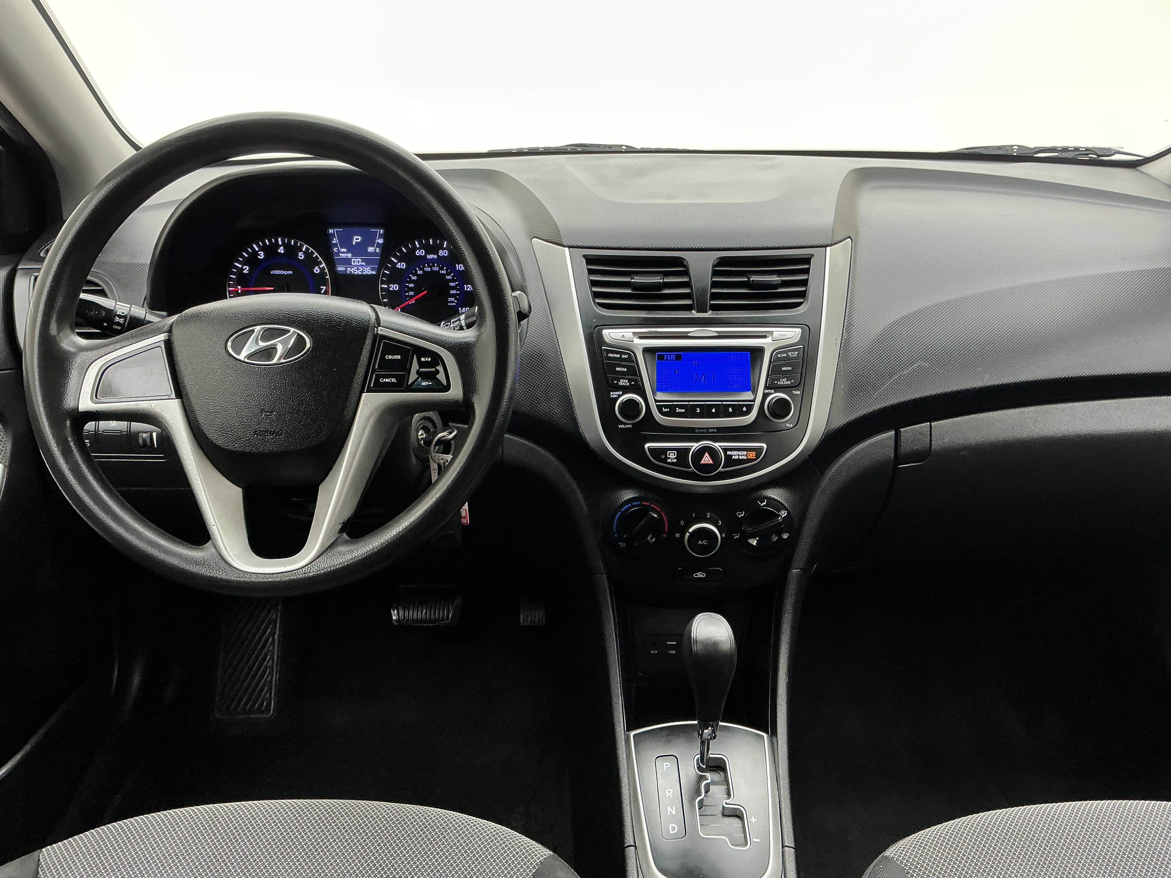 Used 2014 Hyundai Accent GS image 17