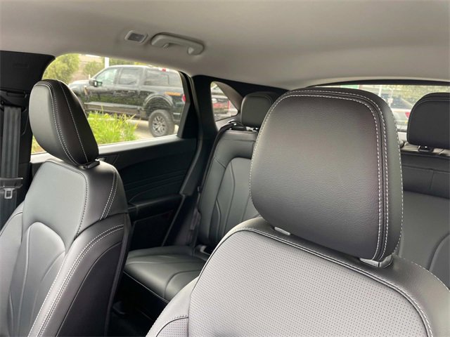 New 2025 Ford Escape SE w/ PHEV Premium Package image 22