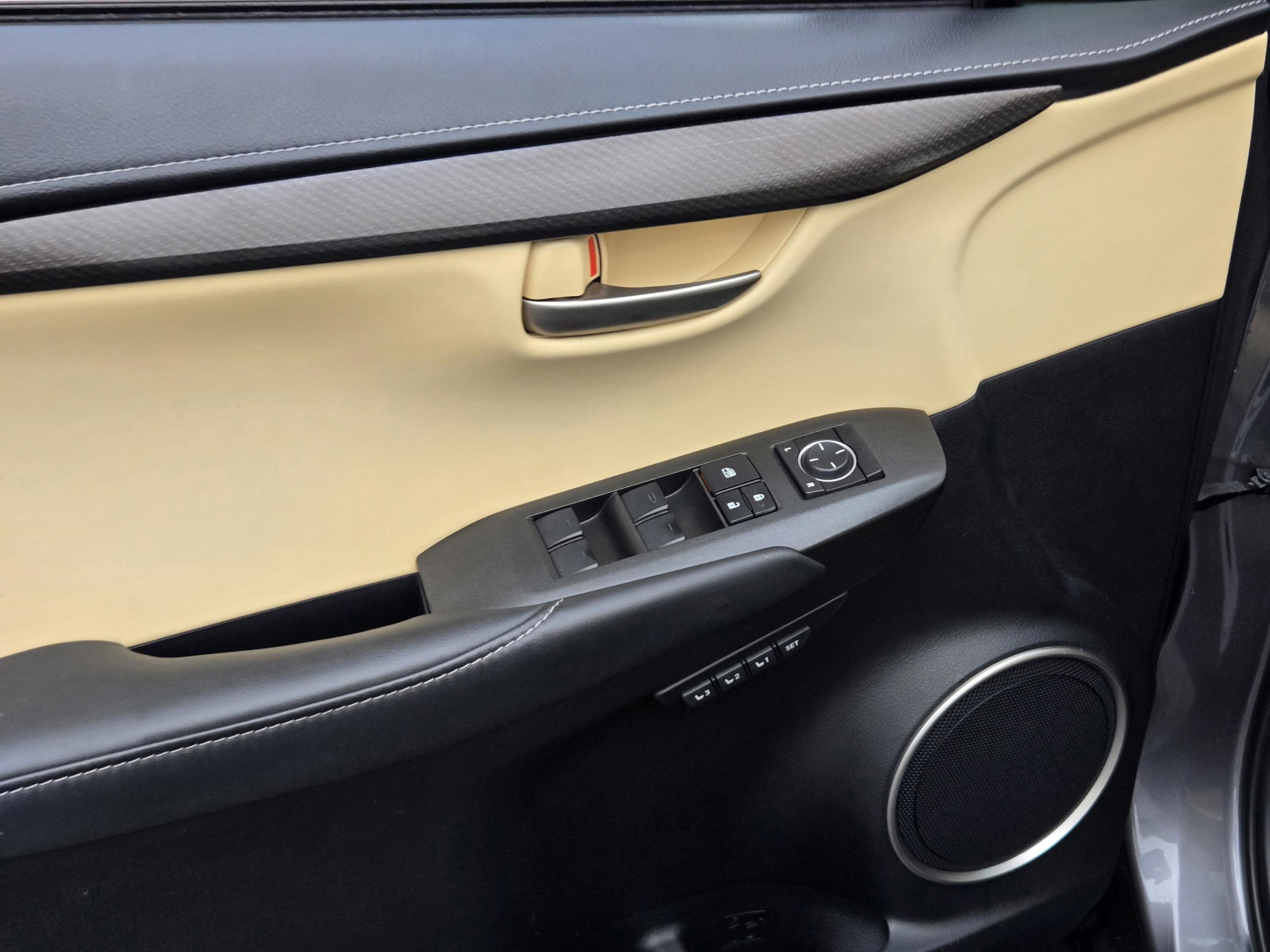 Used 2016 Lexus NX 200t FWD image 12