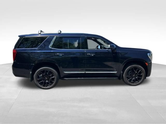 Used 2022 GMC Yukon SLT w/ SLT Luxury Package AWD/4WD image 8