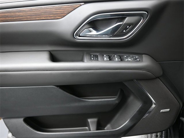 Certified 2024 Chevrolet Suburban High Country w/ Advanced Technology Package image 13