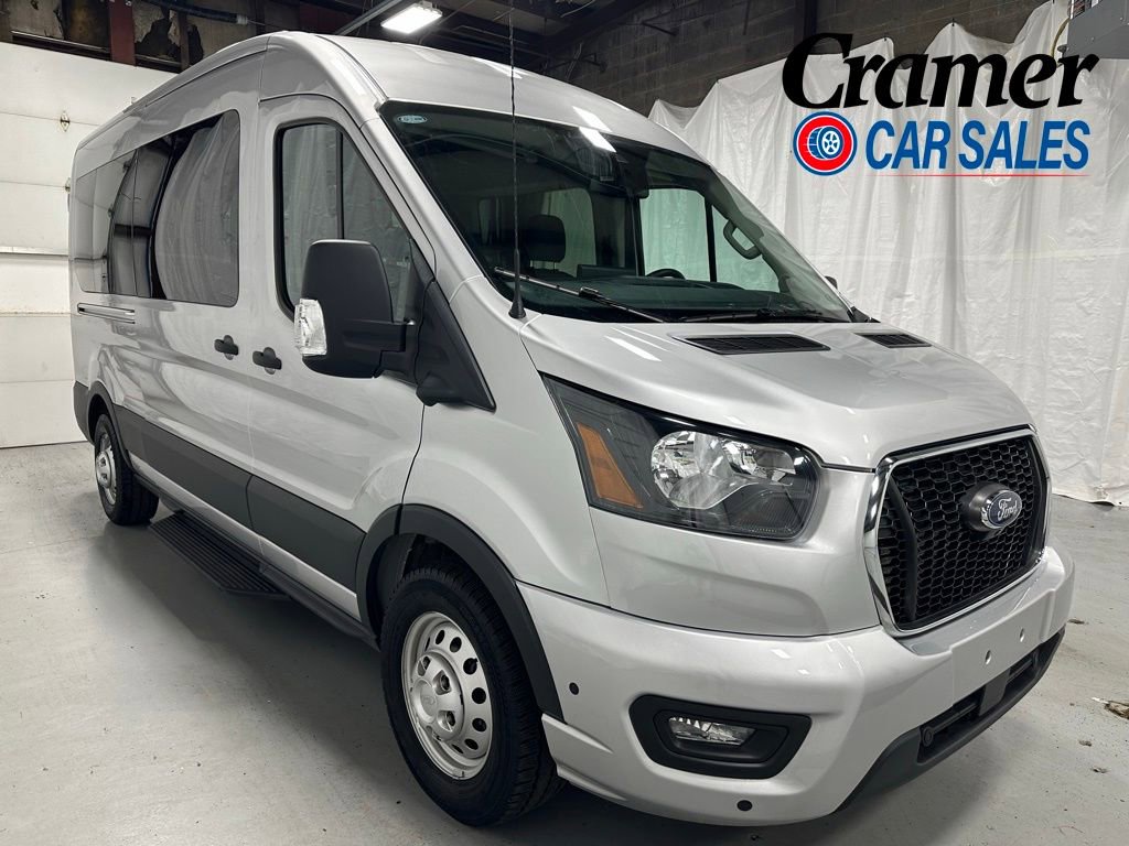 Used 2025 Ford Transit 350 XLT image 1