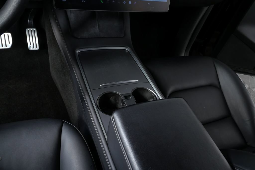 Used 2021 Tesla Model Y Performance image 22