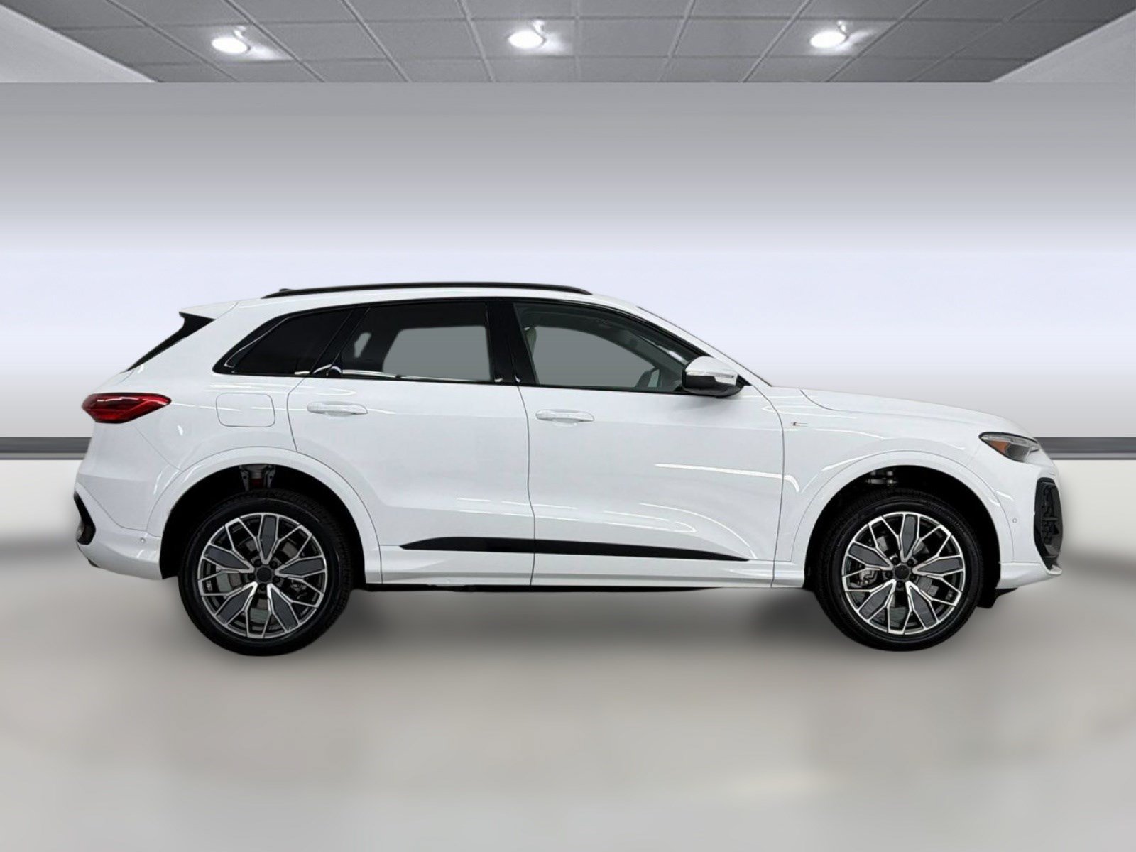 New 2026 Audi Q5 Premium Plus AWD/4WD image 8