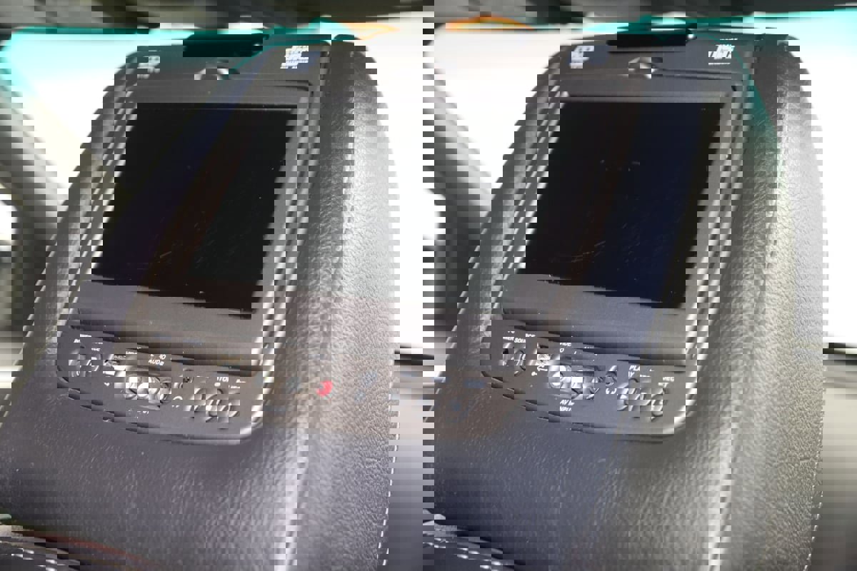 Used 2013 Ford Explorer Sport image 16