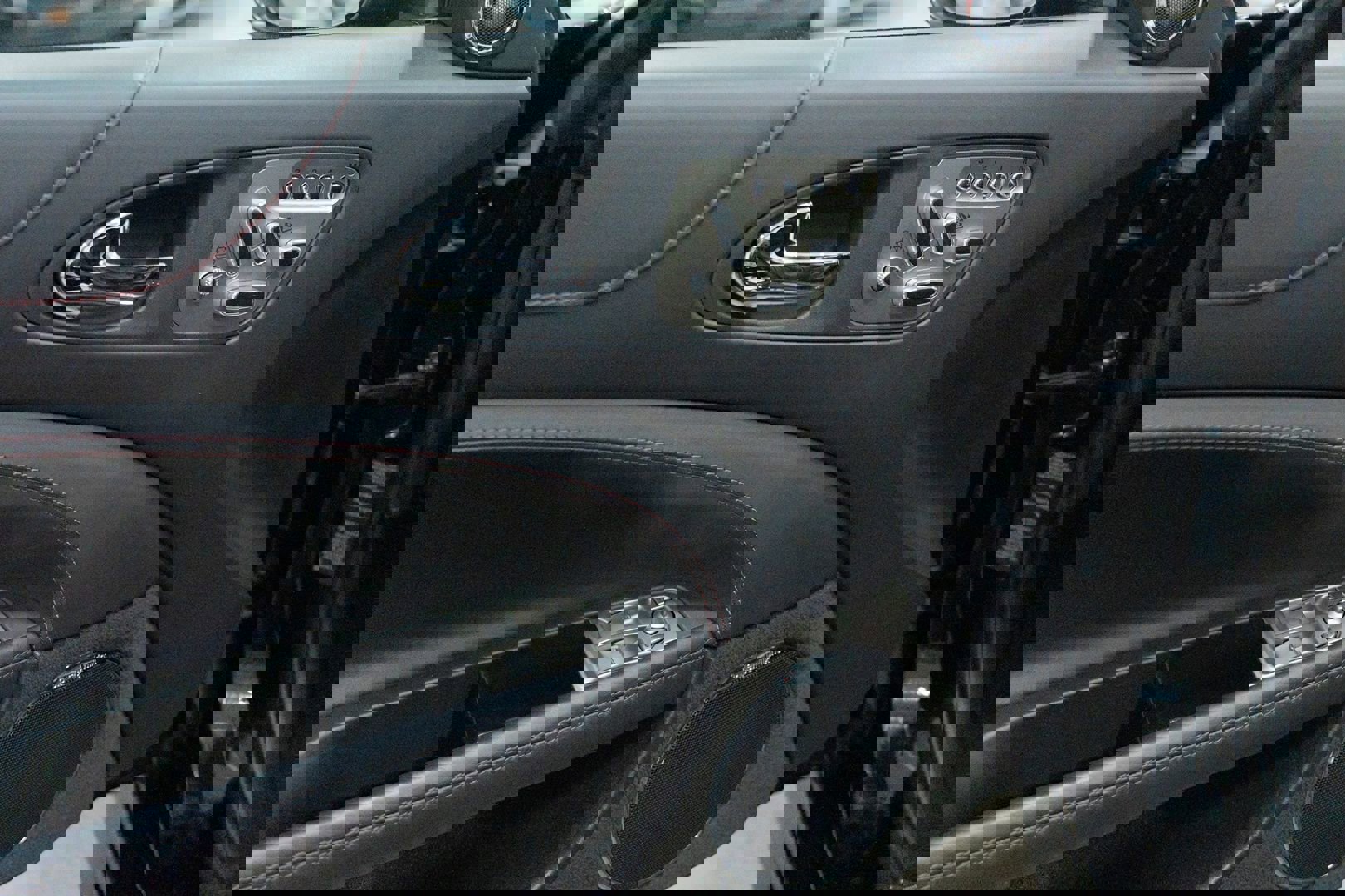 Used 2011 Jaguar XKR R175 image 14