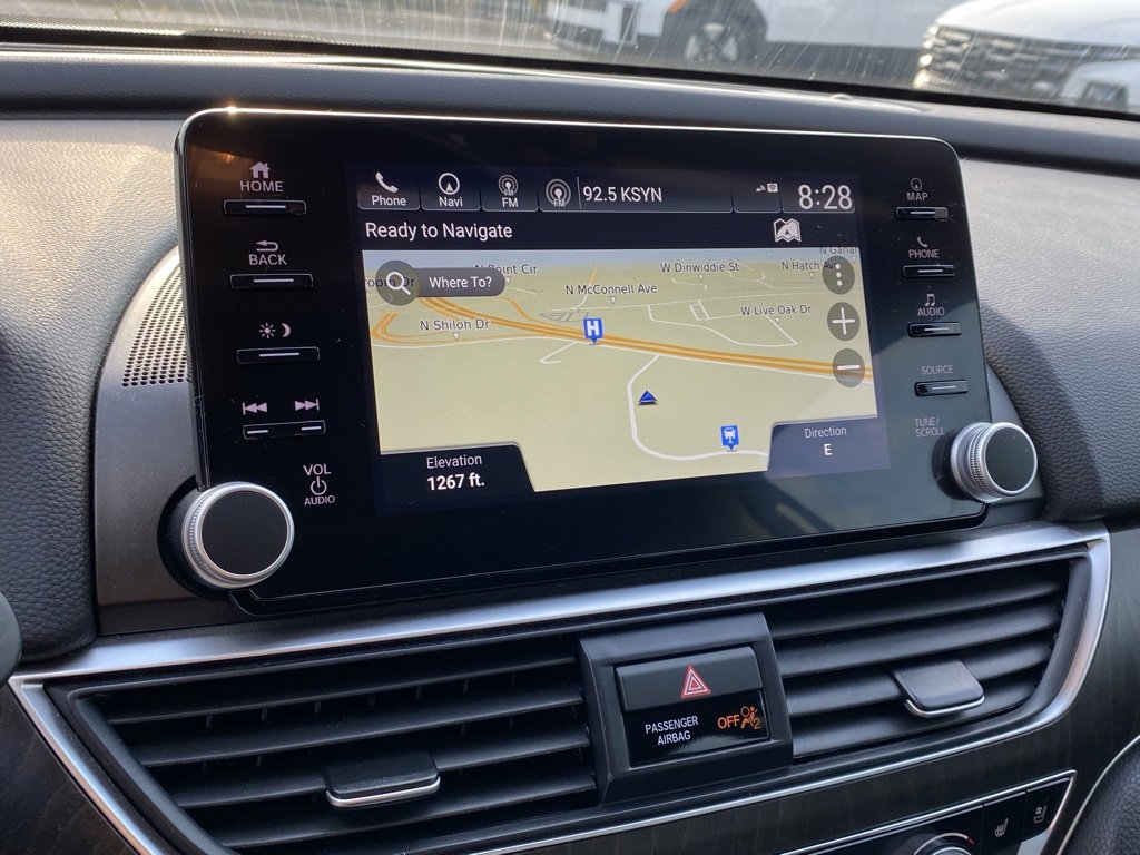 Used 2022 Honda Accord Touring image 14