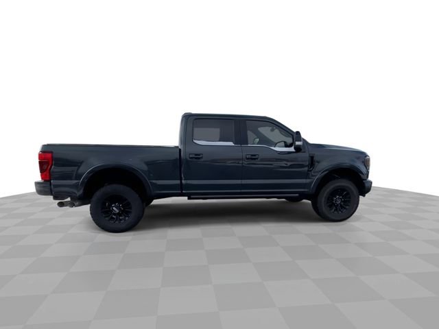 Used 2021 Ford F350 Lariat image 3