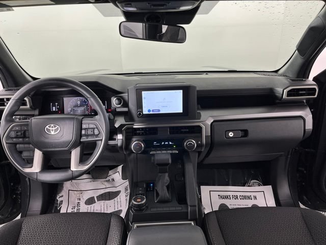 Used 2026 Toyota 4Runner SR5 AWD/4WD image 38