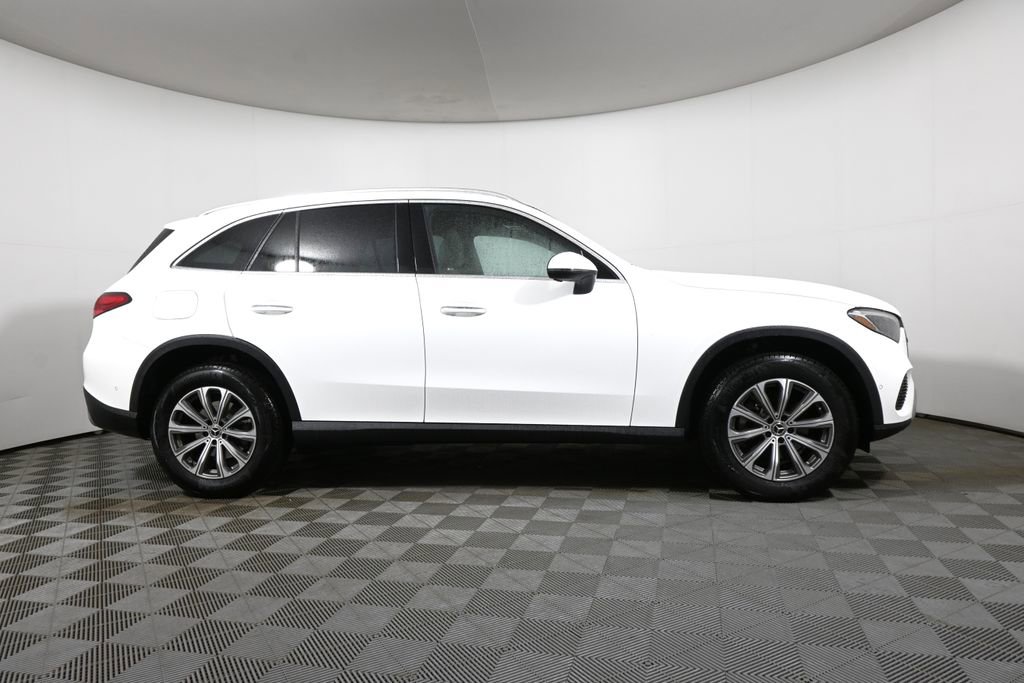 Used 2026 Mercedes-Benz GLC 300 4MATIC image 8