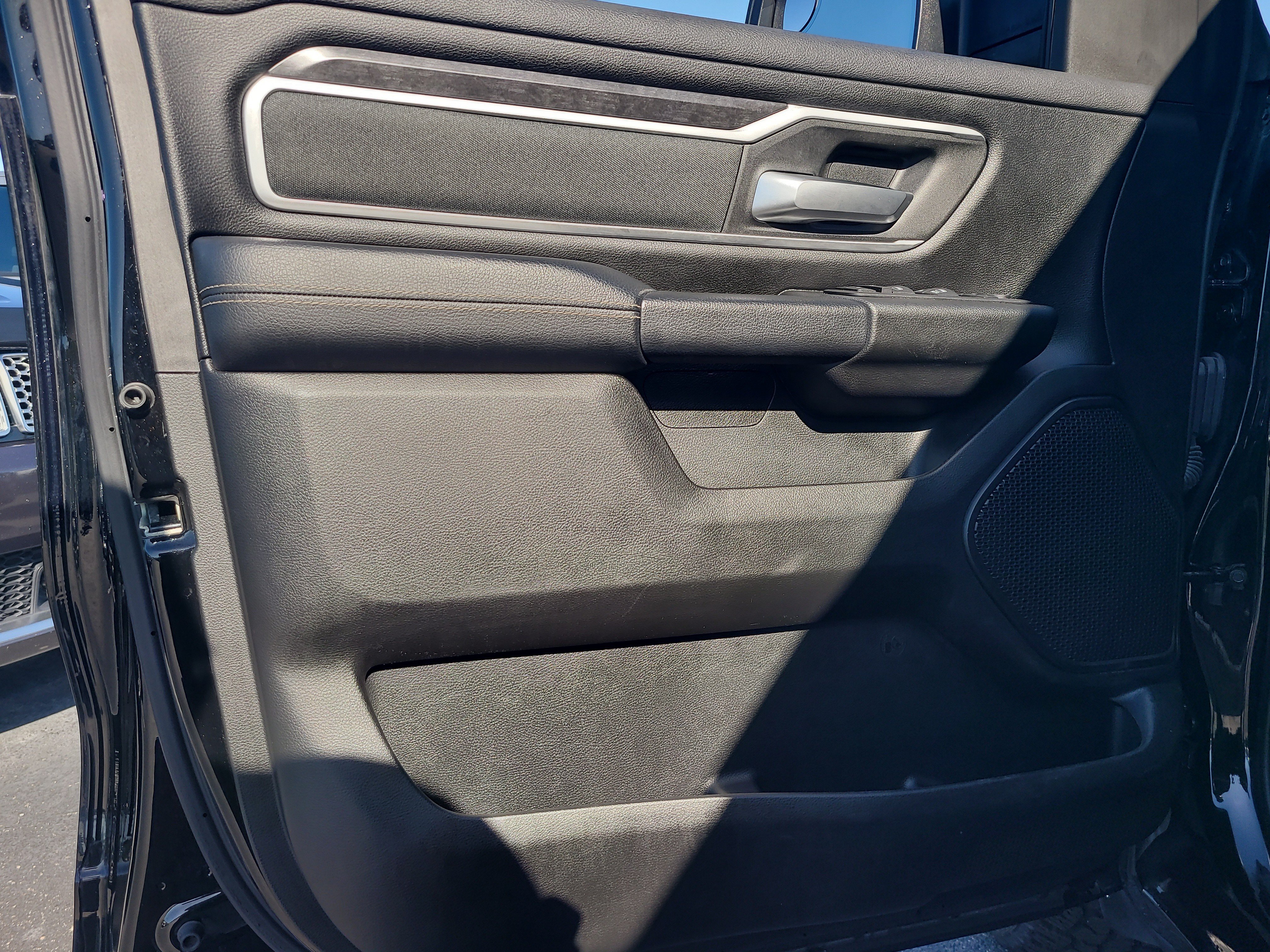 Used 2023 RAM 1500 Big Horn RWD image 16