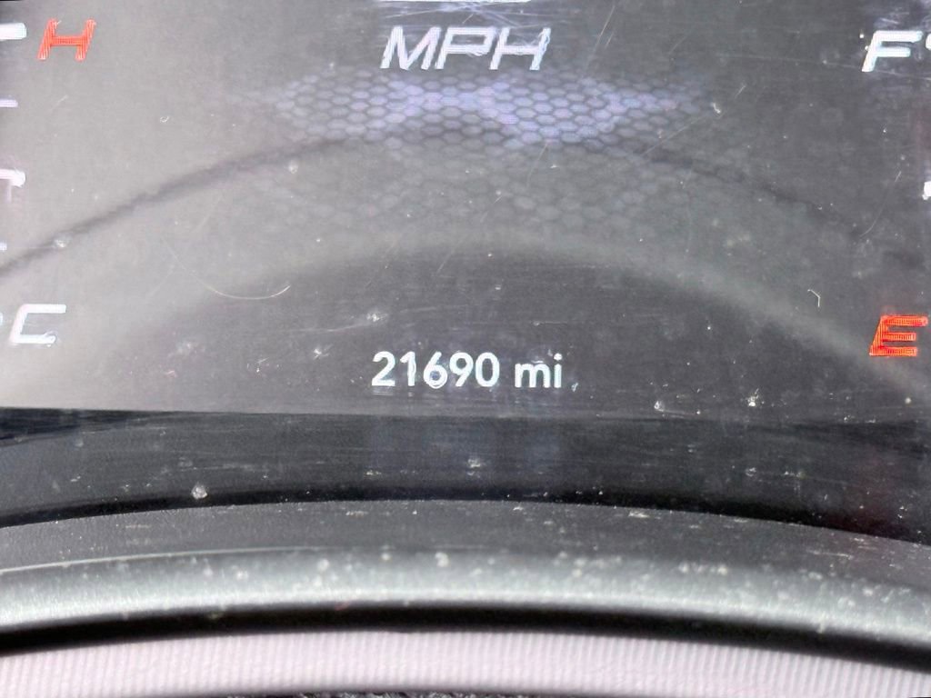 Used 2023 Dodge Charger R/T w/ Technology Group image 16