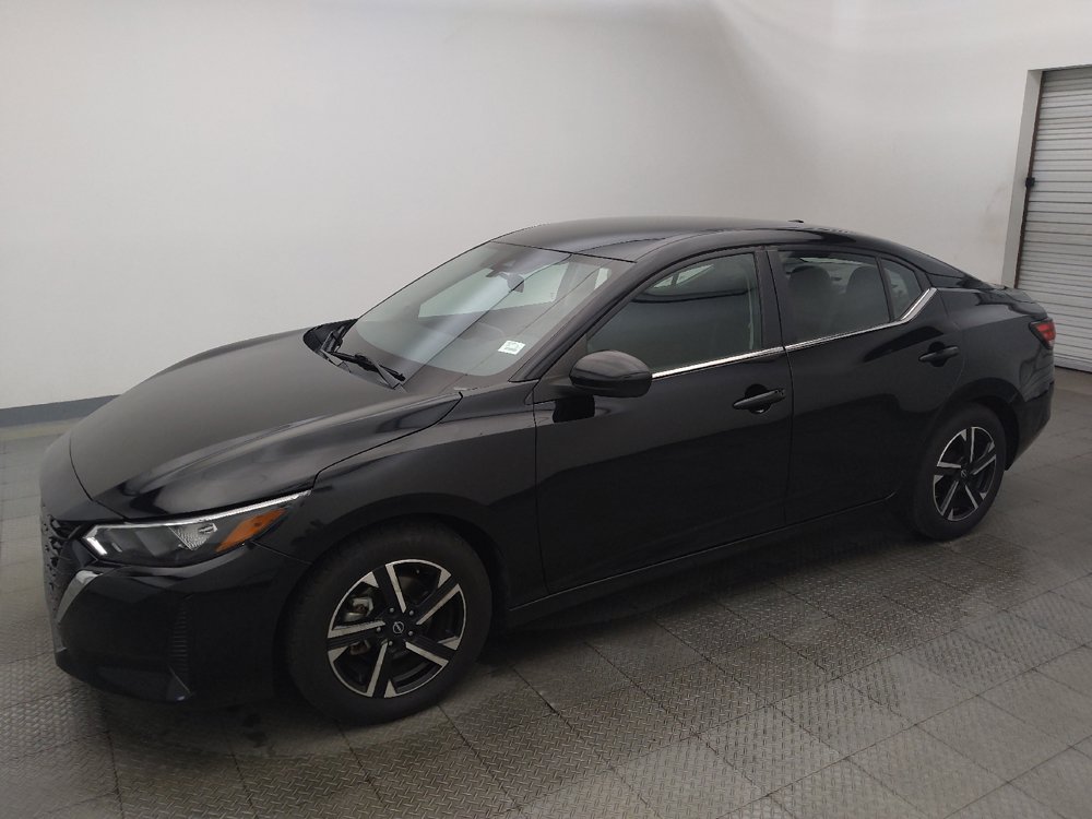 Used 2024 Nissan Sentra SV FWD image 2