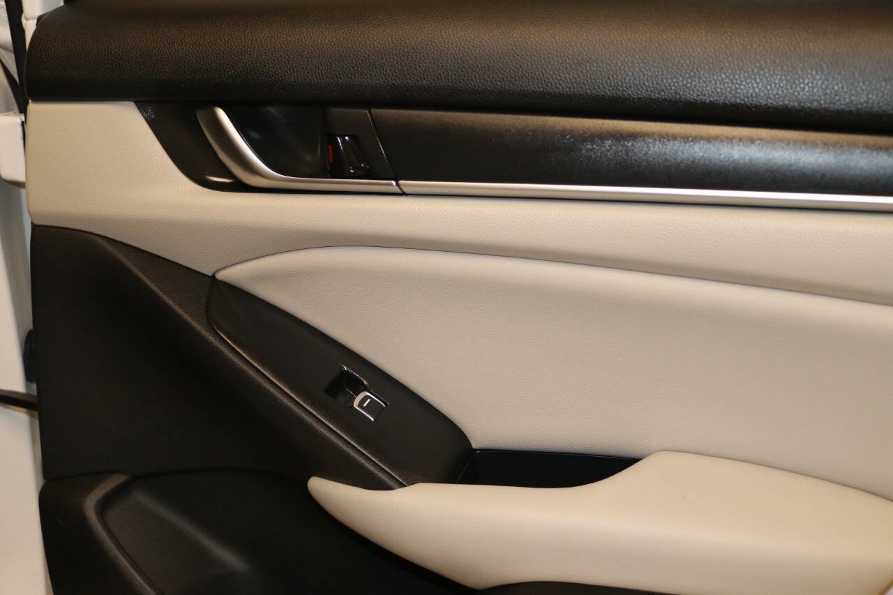 Used 2022 Honda Accord LX image 62
