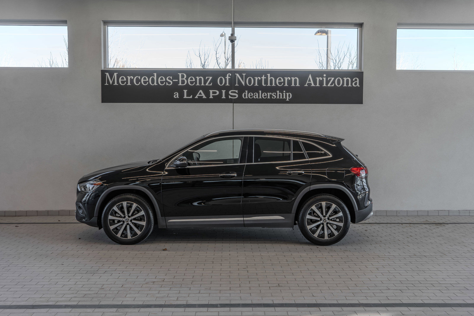 Used 2023 Mercedes-Benz GLA 250 GLA 250 image 2