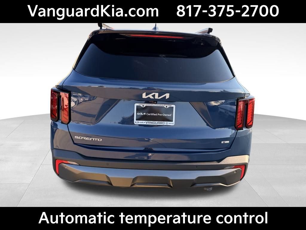 Certified 2024 Kia Sorento X-Line EX image 3