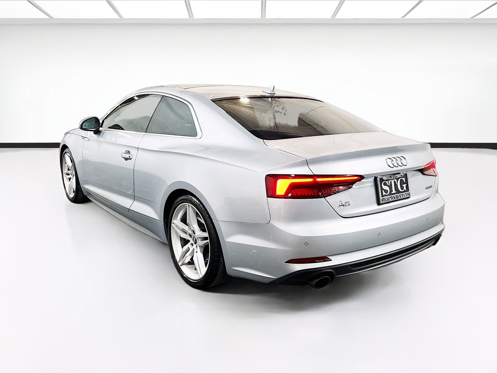 Used 2019 Audi A5 2.0T Premium Plus w/ Premium Plus AWD/4WD image 6