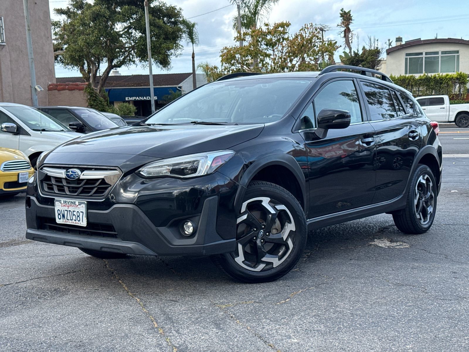 Used 2021 Subaru Crosstrek 2.5i Limited w/ Moonroof Package 2 AWD/4WD image 2