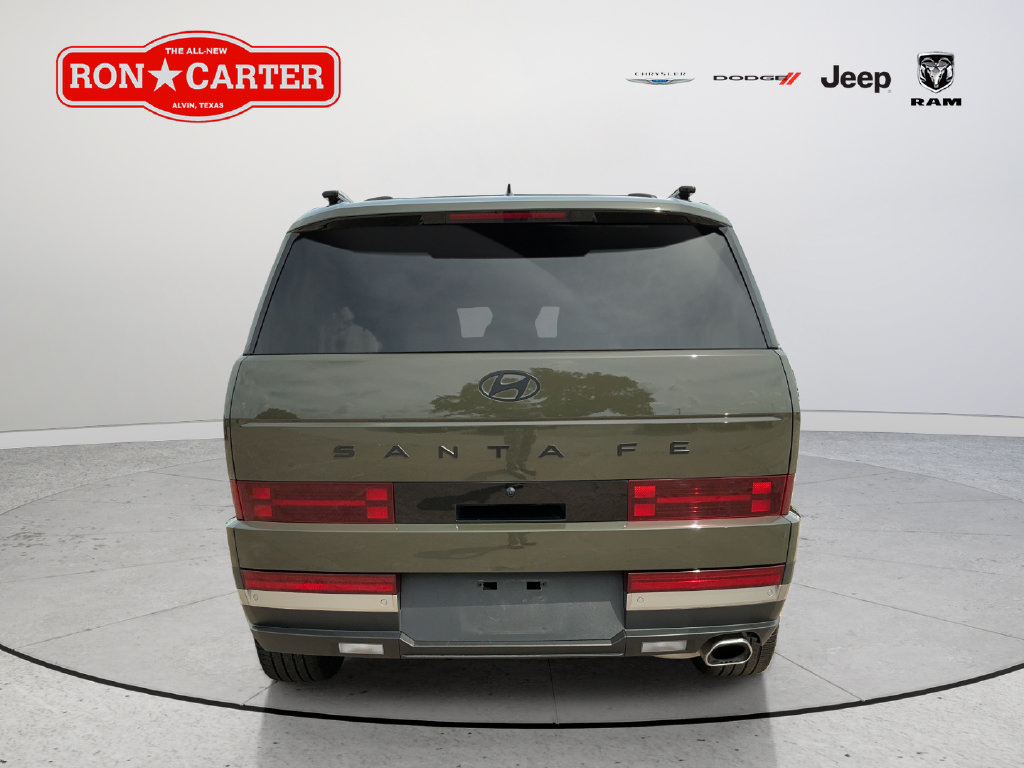 Used 2025 Hyundai Santa Fe Limited FWD image 5