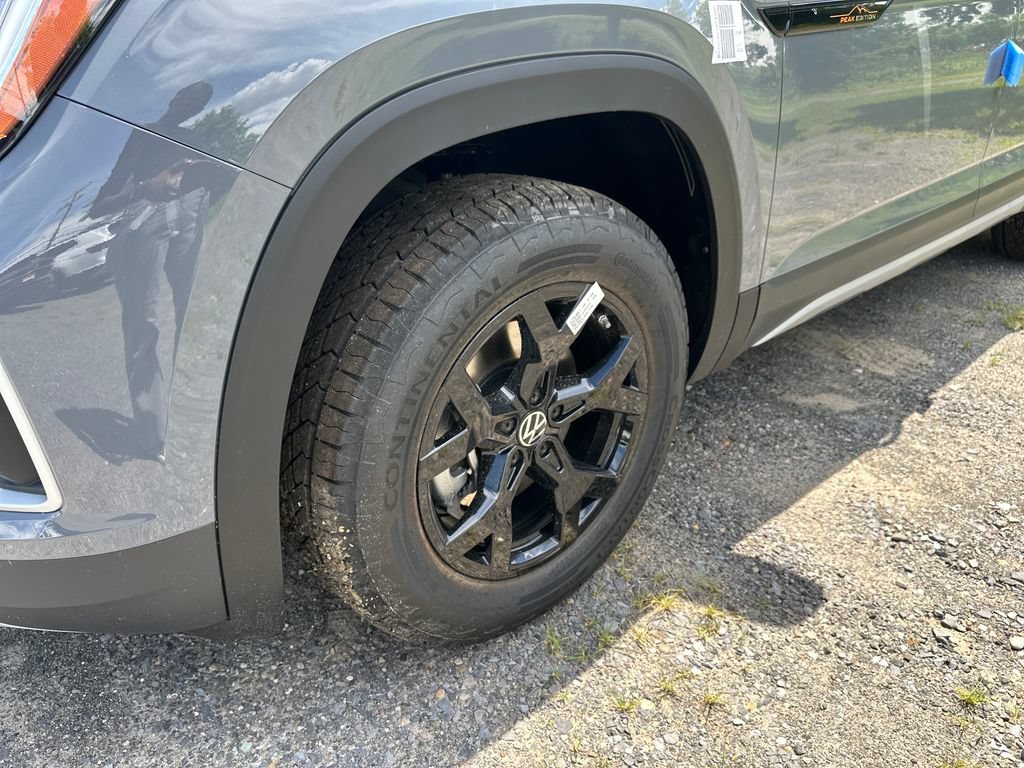 New 2026 Volkswagen Atlas Peak Edition AWD/4WD image 7
