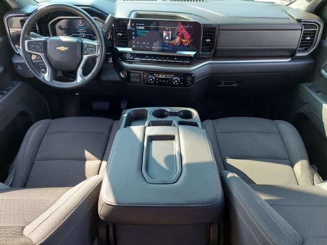 Certified 2025 Chevrolet Silverado 2500 LT w/ Convenience Package AWD/4WD image 3