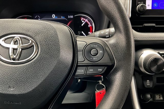 Used 2024 Toyota RAV4 LE image 22