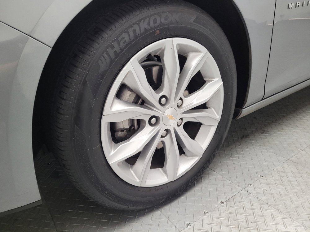Used 2025 Chevrolet Malibu LT FWD image 31