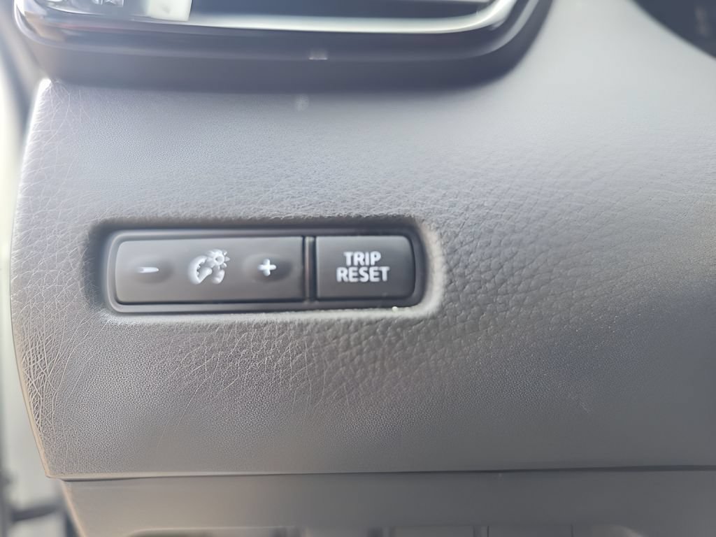 Used 2022 Nissan Rogue Sport S AWD/4WD image 15