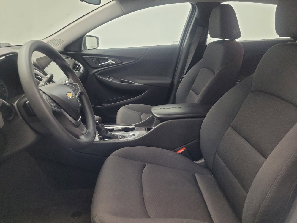 Used 2022 Chevrolet Malibu LT FWD image 17