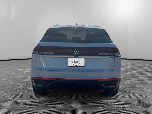 New 2026 Volkswagen Atlas Cross Sport SE FWD image 4