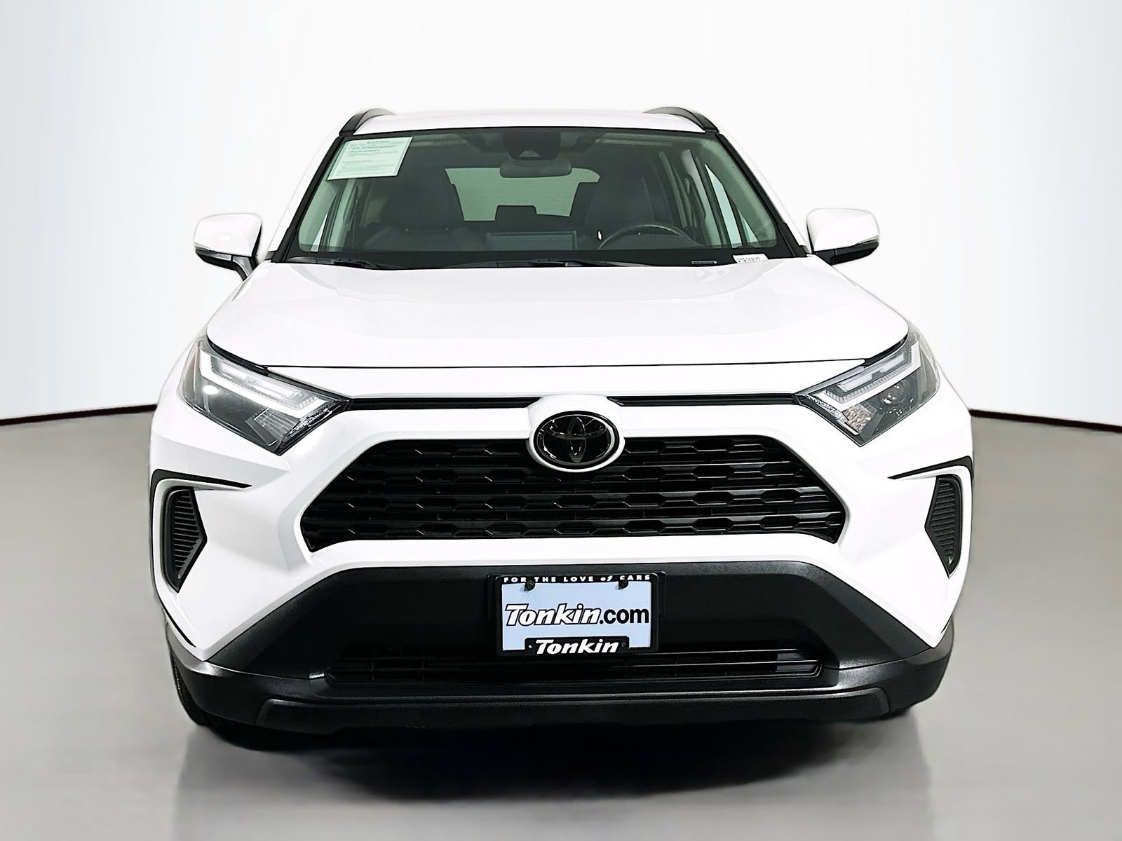Certified 2025 Toyota RAV4 XLE AWD/4WD image 2