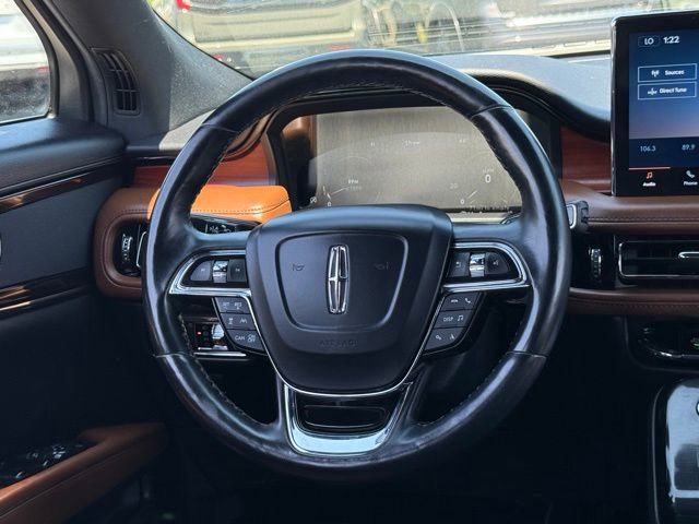 Used 2022 Lincoln Nautilus Reserve AWD/4WD image 8