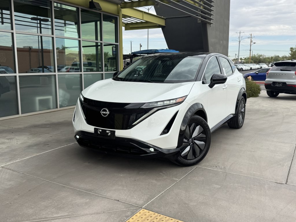 Used 2024 Nissan Ariya FWD image 2