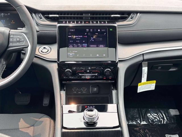 New 2026 Jeep Grand Cherokee Laredo X AWD/4WD image 10
