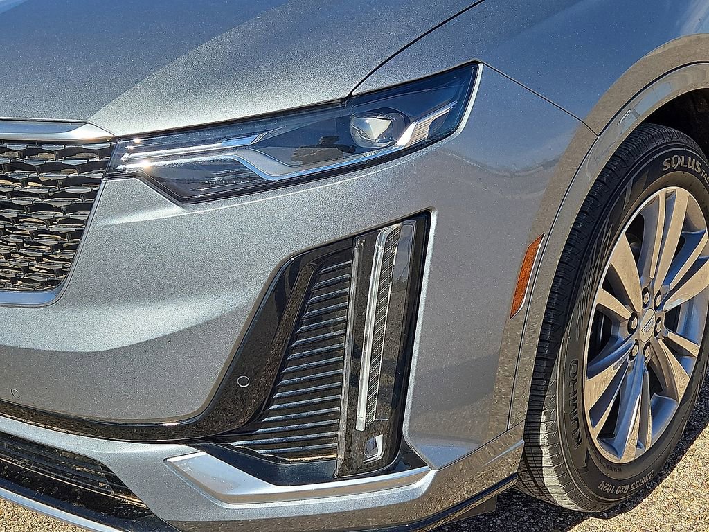 Used 2024 Cadillac XT6 Premium Luxury image 9