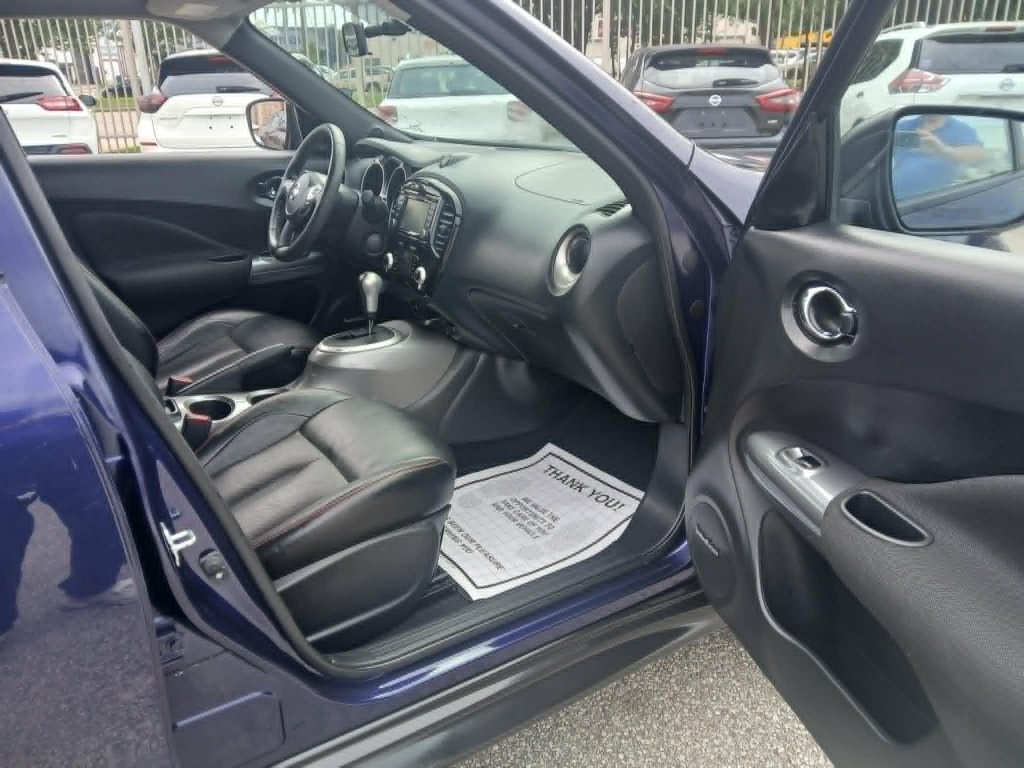 Used 2015 Nissan Juke SL FWD image 10