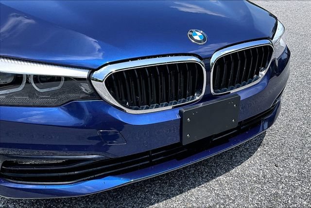 Used 2018 BMW 530e xDrive w/ Premium Package 2 AWD/4WD image 35