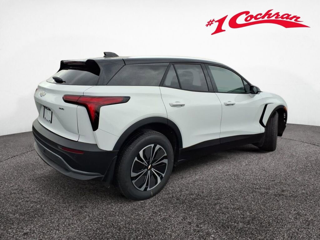 New 2025 Chevrolet Blazer EV LT image 3