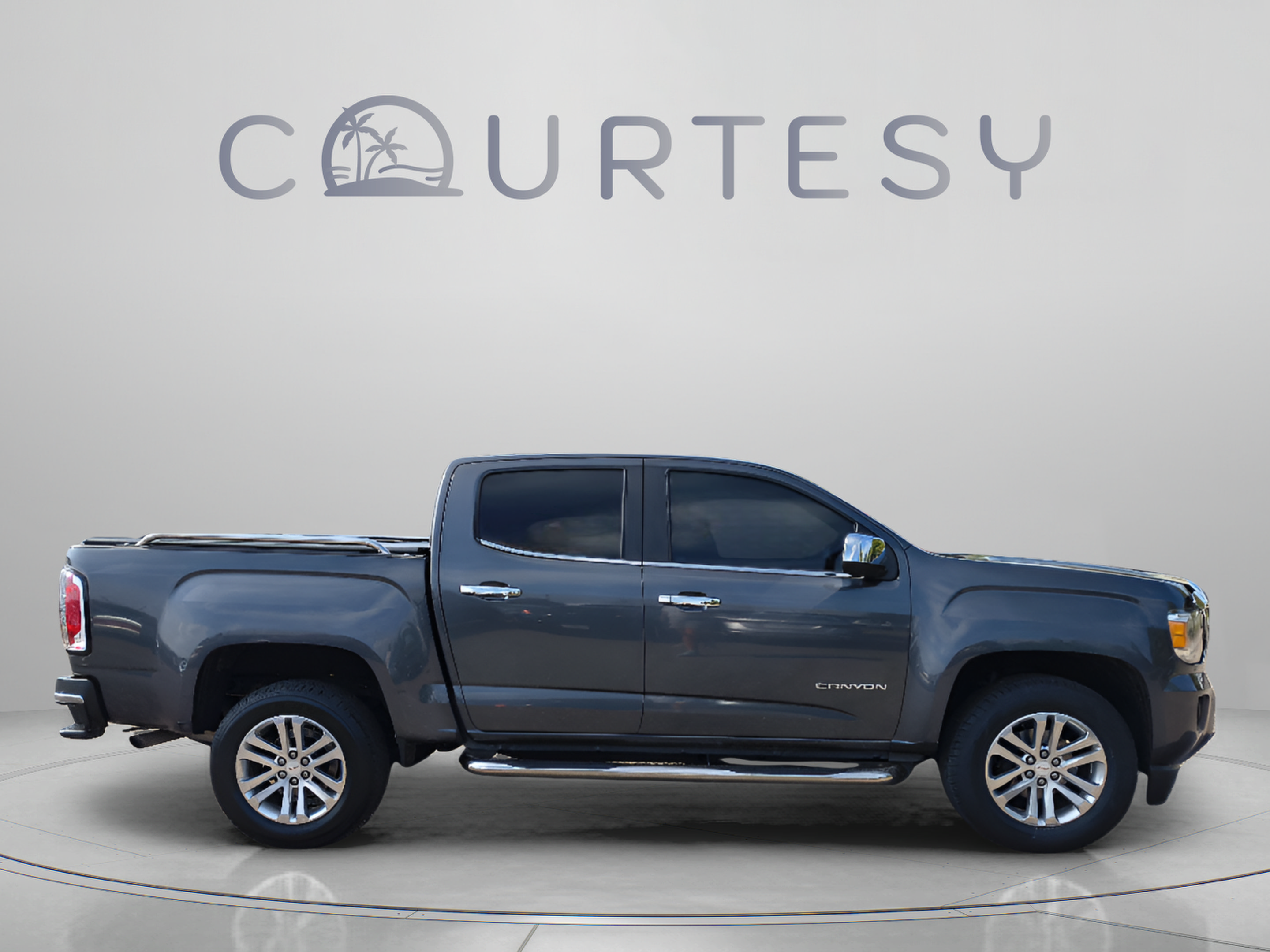 Used 2016 GMC Canyon SLT w/ Driver Alert Package RWD image 8