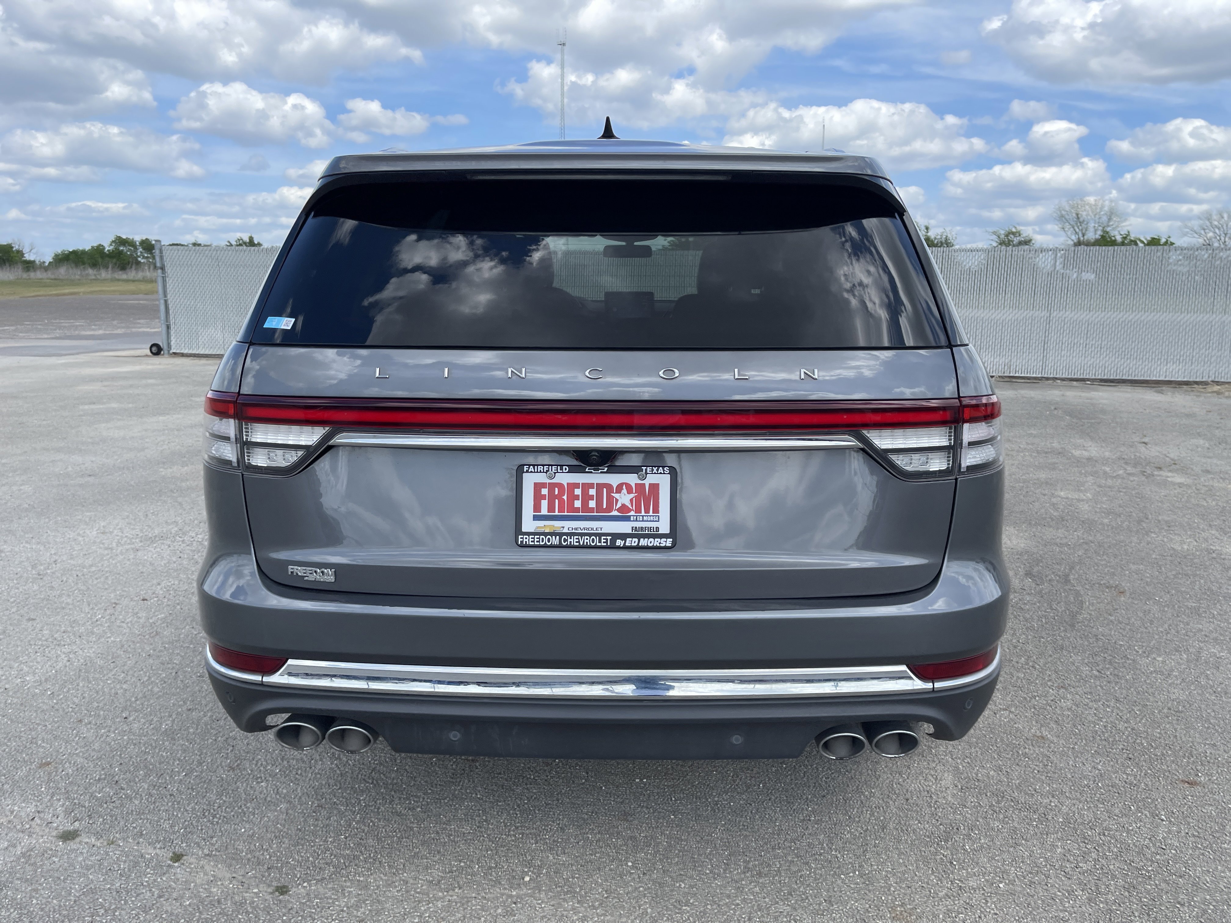 Used 2024 Lincoln Aviator Reserve w/ Equipment Group 201A AWD/4WD image 5
