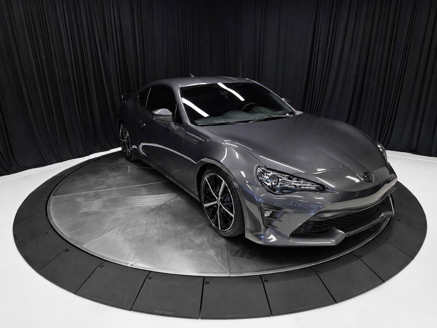 Used 2020 Toyota 86 w/ TRD Handling Package RWD image 7