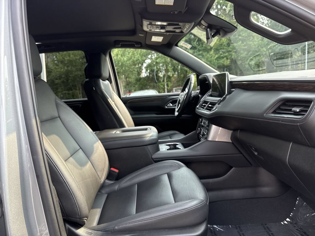 Used 2023 Chevrolet Tahoe LT w/ Luxury Package AWD/4WD image 26