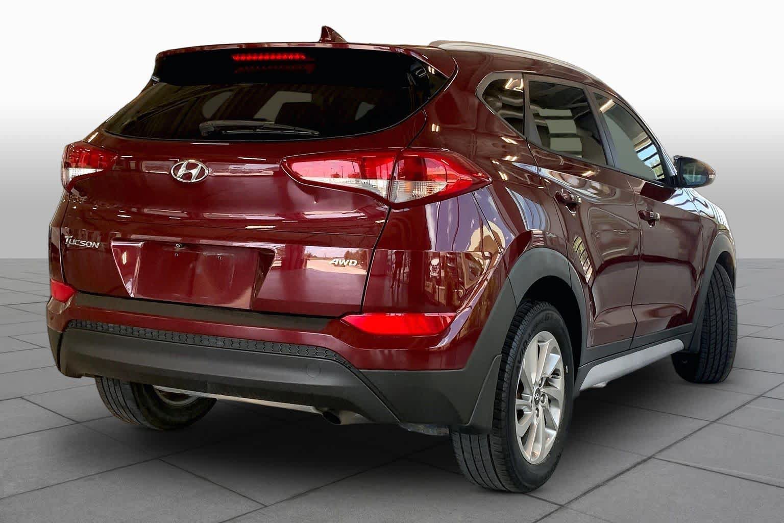 Used 2017 Hyundai Tucson SE Plus AWD/4WD image 13