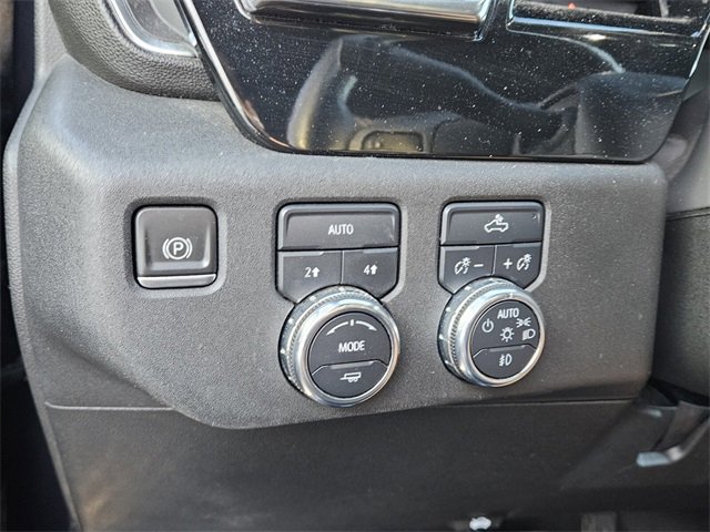 Used 2023 GMC Sierra 1500 Elevation image 27
